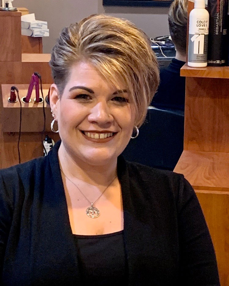 Gretchen Hyndshaw - Fresh Salon Stylist, Nail Technician, Reiki Practitioner Gretchen Hyndshaw